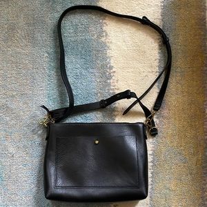 Madewell leather transport shoulder crossbody bag